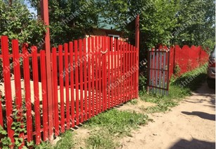 Забор евроштакетник горокой в Нижнем Новгороде цвет рубин